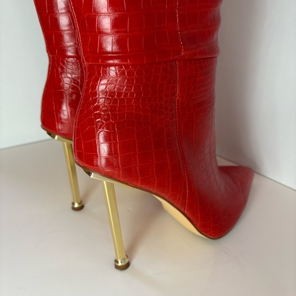 Unbranded Red Croc Embossed Knee High Boots Gold Heel Pointed Toe Size 8 - Picture 10 of 16